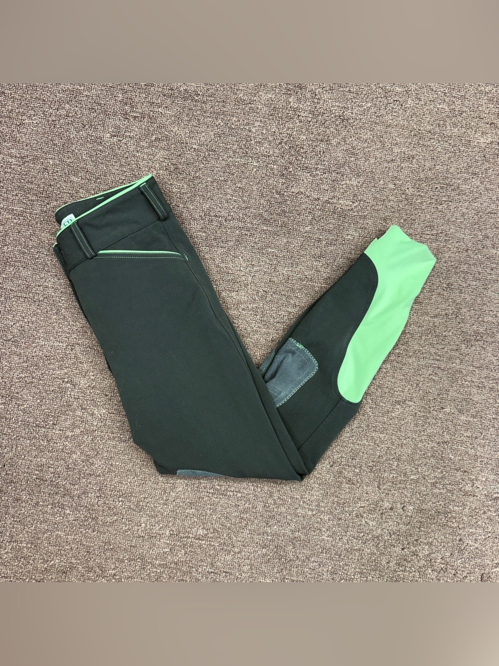 Women’s Size 24R Grey/Green Dover Knee Patch Horseback Riding Breeches. Good Con